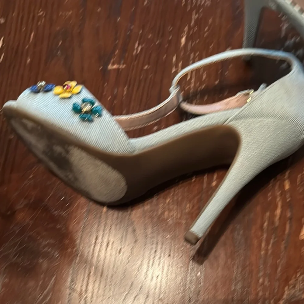 Betsey Johnson Red and Gray Heels with Floral Embellishments - Picture 3 of 7